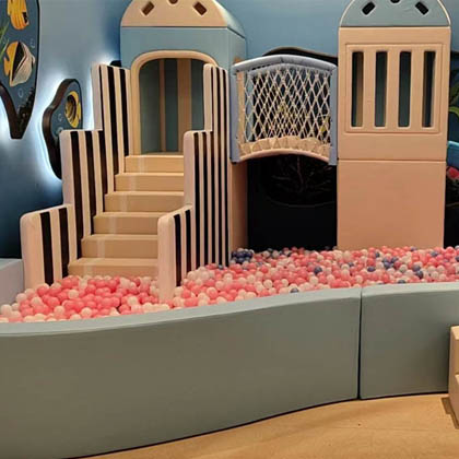 酒店式儿童软体乐园