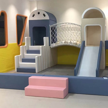 酒店式儿童软体乐园
